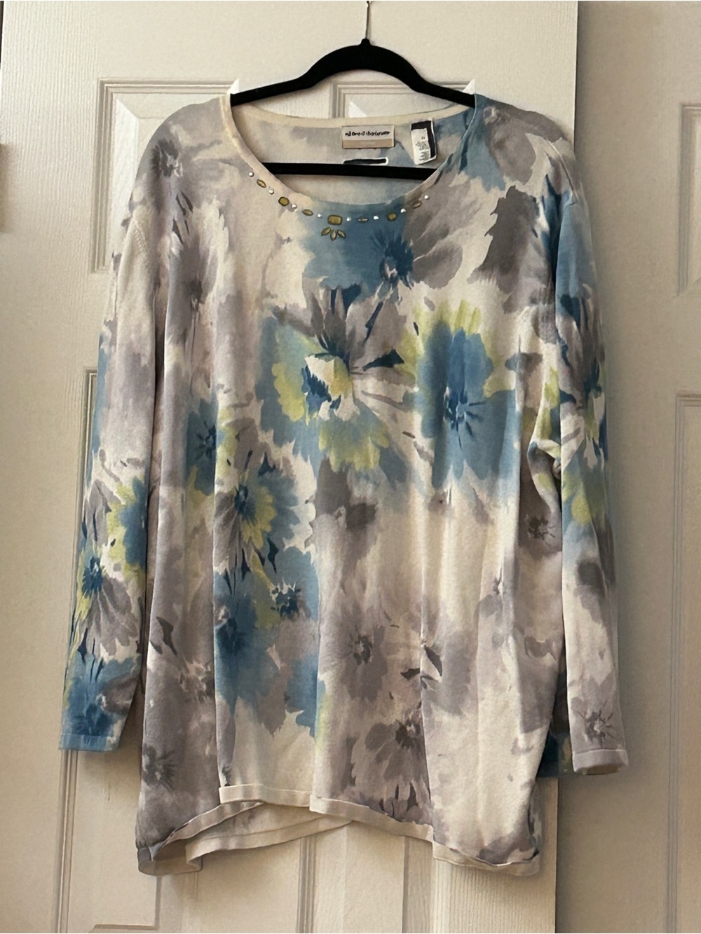 Alfred Dunner Sweater 3X Plus Blue Watercolor Floral Embellished Knit Pullover
